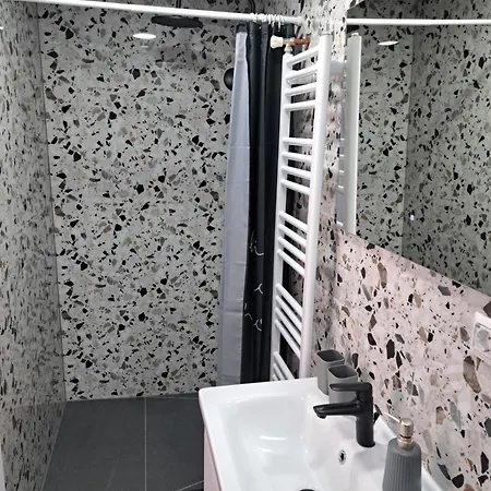 Apartment Ina *